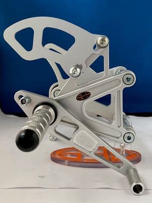 Fixed Rearsets - Kawasaki ZXR750 J/K/L (91-95). RSK017.
