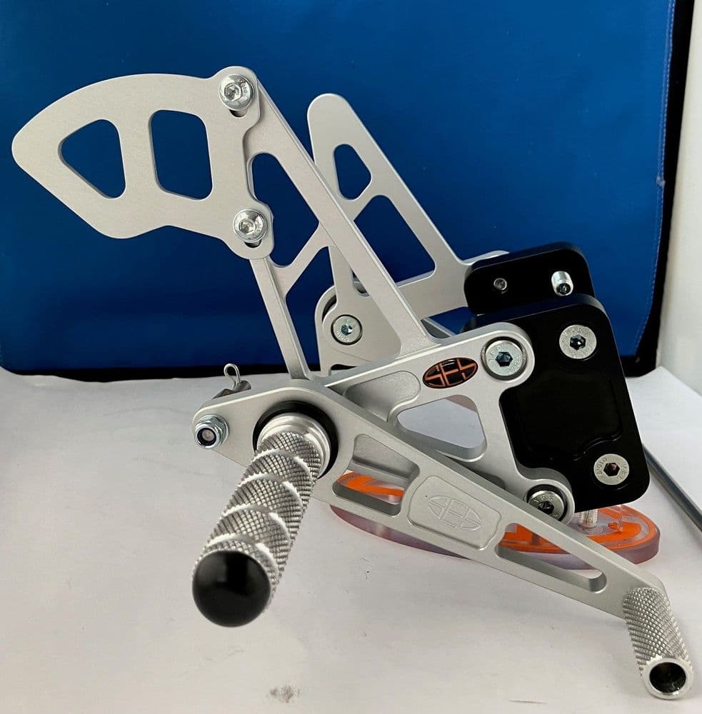 Fixed Rearsets - Suzuki GSXR125 17-22 RSS012