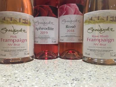 NEW   Royal Selection 2 sparkling rose` & 3 Still Rose`