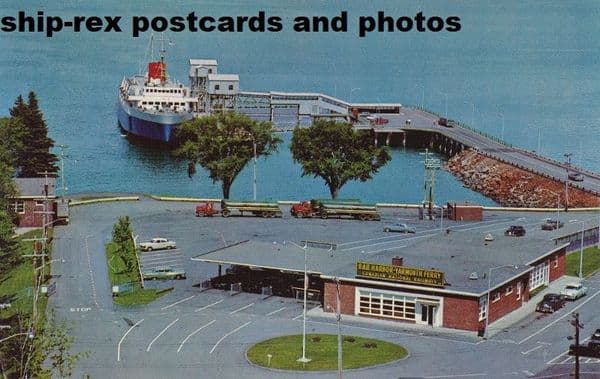 BLUENOSE (1956b, Canadian National) at Bar Harbor