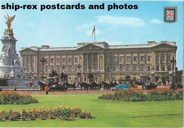 Buckingham Palace (London) postcard (b)