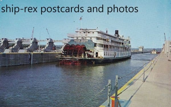 DELTA QUEEN (sternwheeler)~b