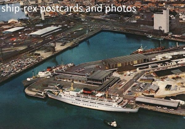 ENGLAND & KRONPRINSESSE INGRID at Esbjerg