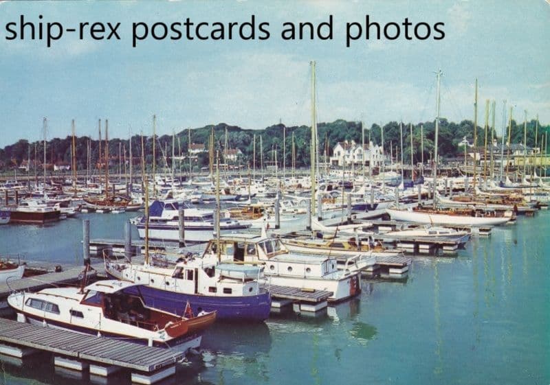 Lymington, Hampshire, marina~a