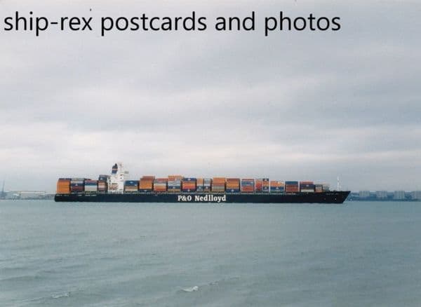 NEWPORT BAY (P&O Nedlloyd)