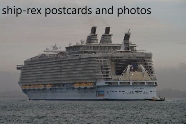 OASIS OF THE SEAS (Royal Caribbean)~a