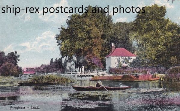 Pangbourne Lock, Berkshire a1