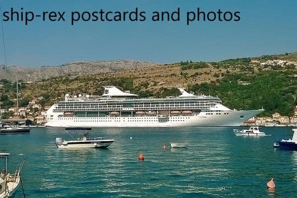 SPLENDOUR OF THE SEAS (Royal Caribbean) a