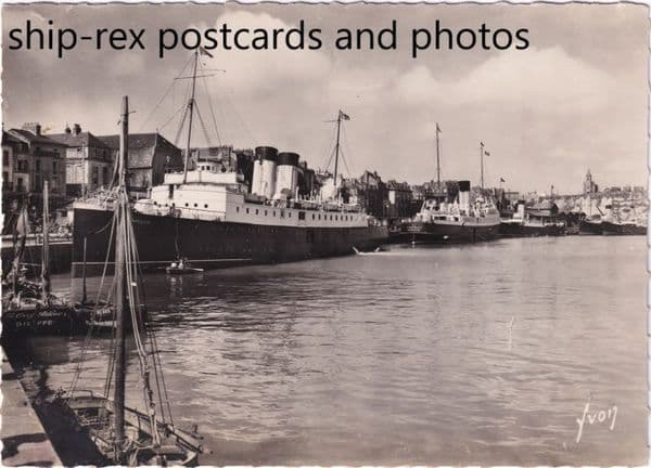 VERSAILLES & WORTHING at Dieppe