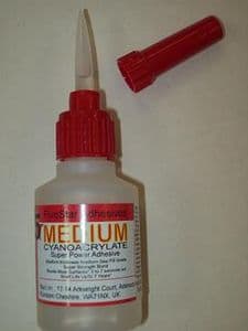Medium thickness and speed Cyanoacrylate adhesive, cyano glue manufactured in the UK by FiveStar adhesivesBonds most surfaces such as all metals, porcelain, wood, china, stone, bone, ceramics, glass, rubber, leather, most plastics