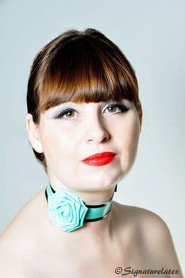 Latex flower choker with trim