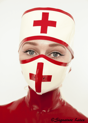 Medical Mask with high line trim