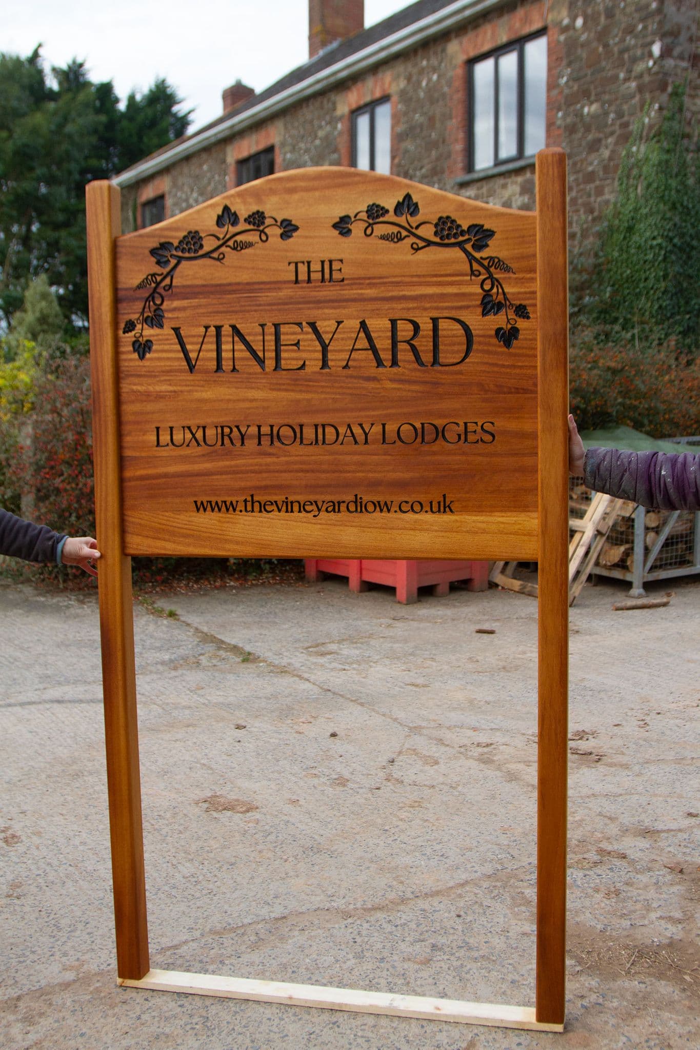 The Essential Signage Guide for Tourist Attractions & Holiday Lets