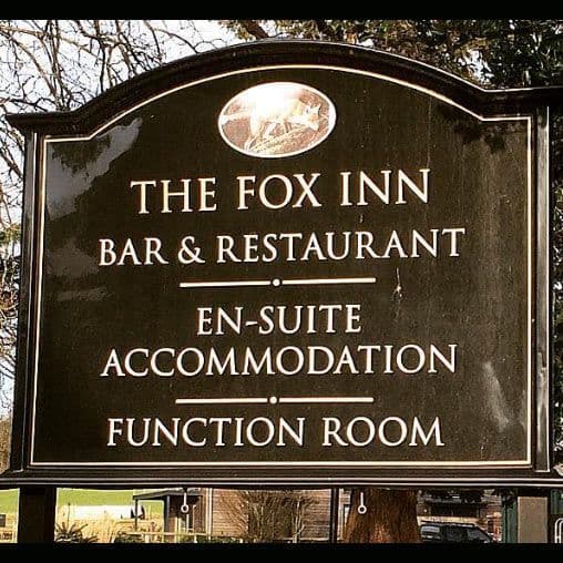 Arch Top Wall Mounted Pub Sign SM-PB54