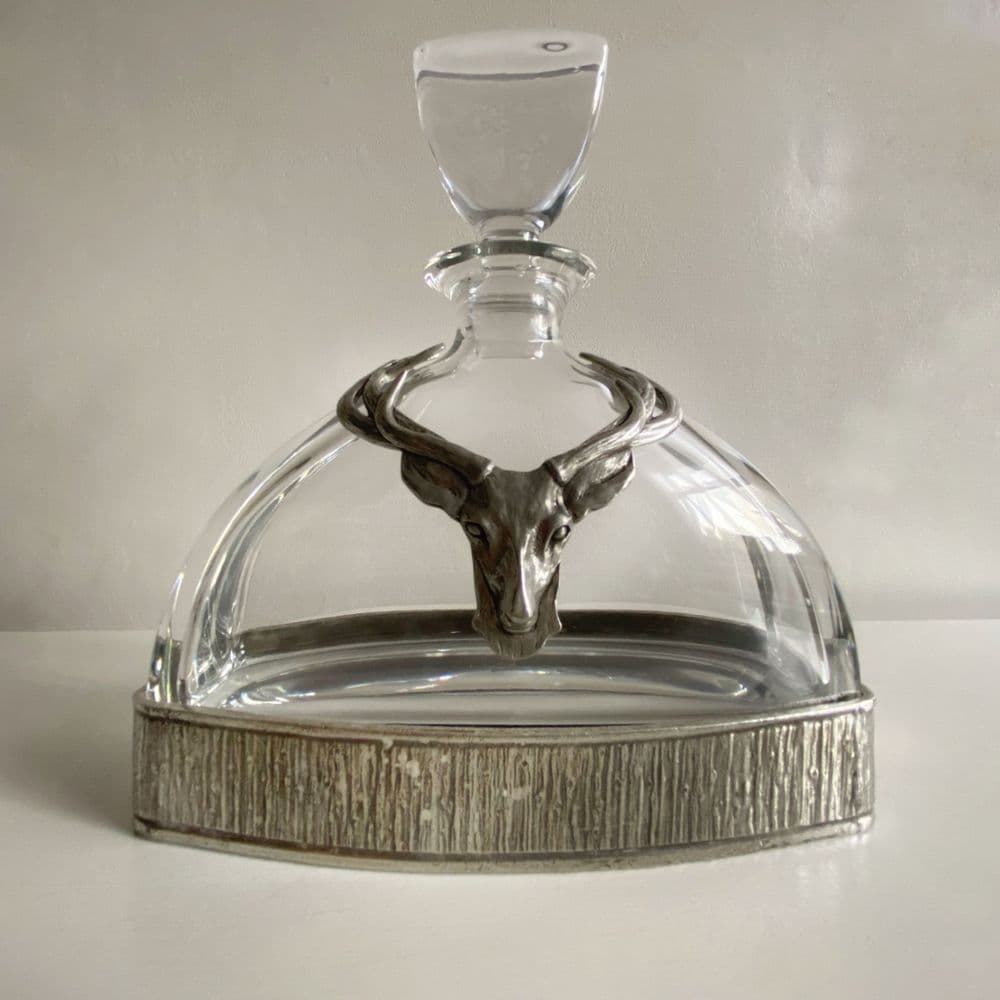 Crystal Decanter with Majestic Pewter Stag