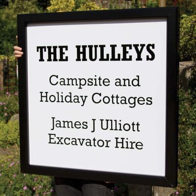 Double Sided Hanging Panel With Aluminium Frame