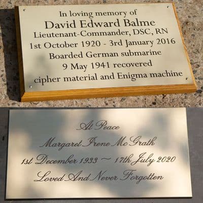 Engraved Brass Memorial Plaques