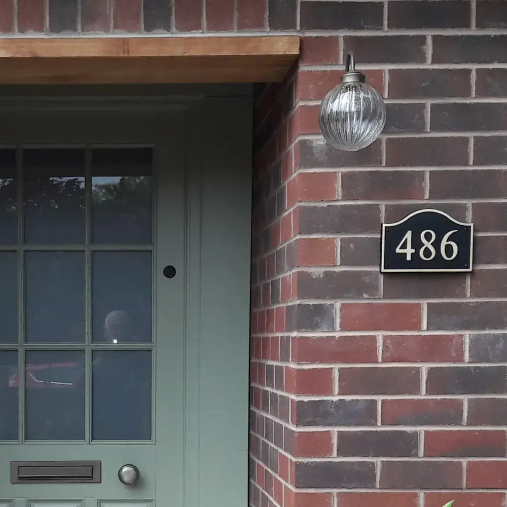 Hand Painted Arch Top Cast House Number STHN5 - Inset Border - 145mm x 130mm