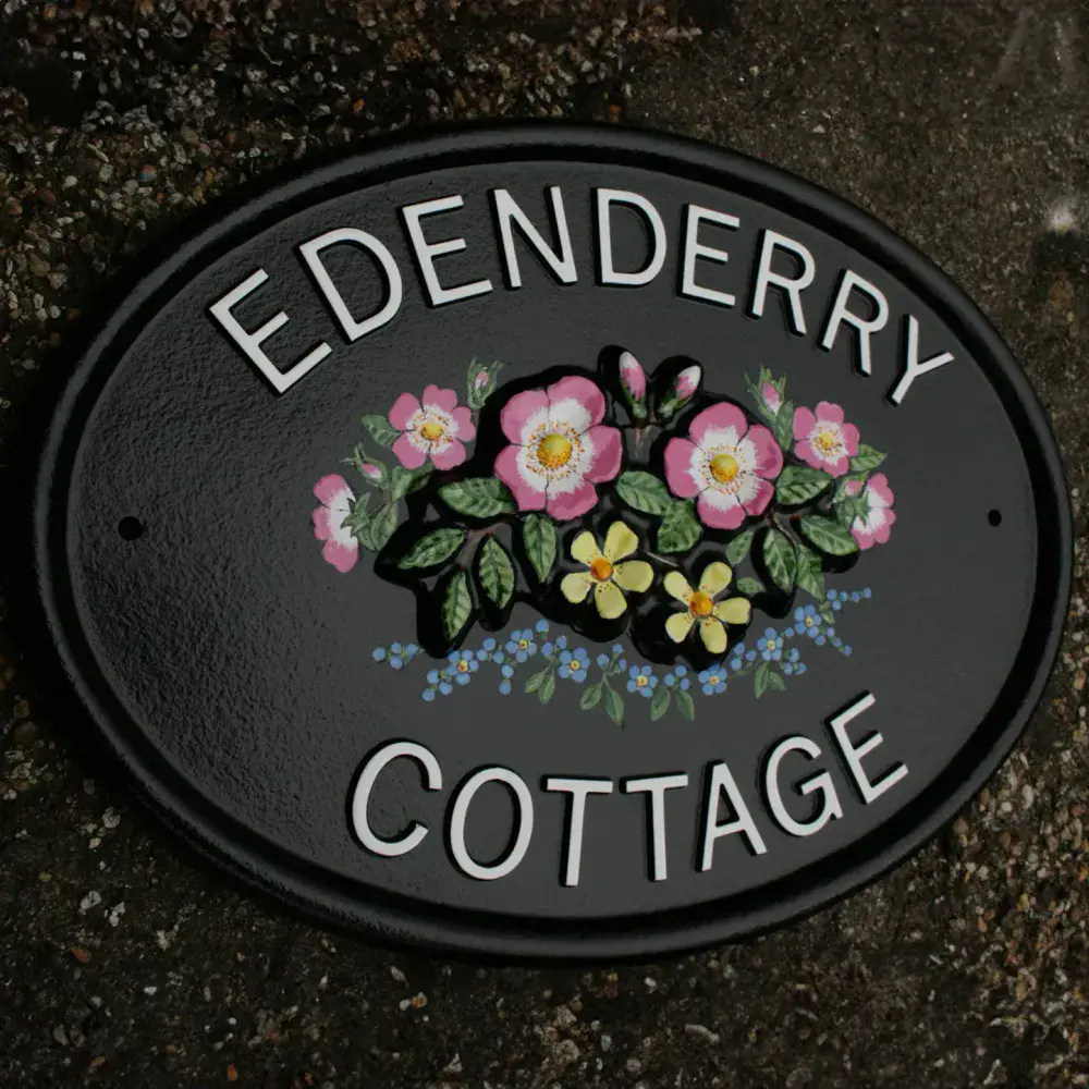 Hand Painted Cast Oval Sign with Motif STO1 - 1 or 2 lines curved text