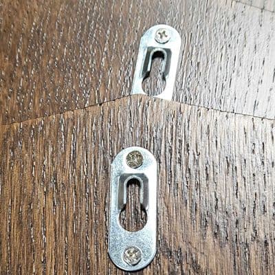 Keyhole Hanging Plate
