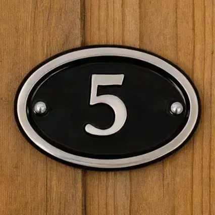 Oval Cast Aluminium House Number - Polished - PA7 - 140 x 100mm