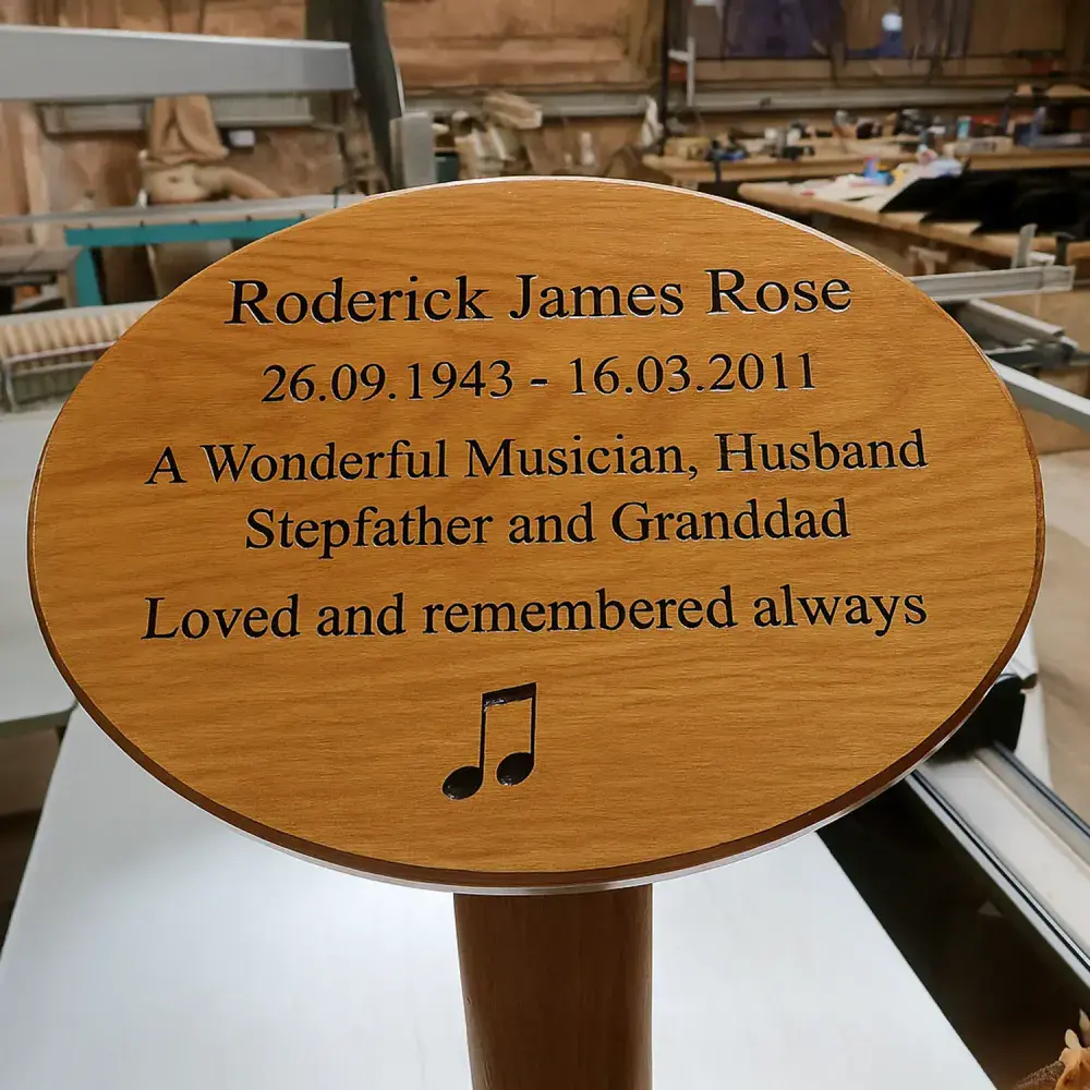 Round and Oval Wooden Memorial Plaques