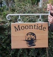 Scroll End Wrought Iron Brackets| The Sign Maker Shop