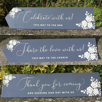 Shaped  Event Arrow Signs