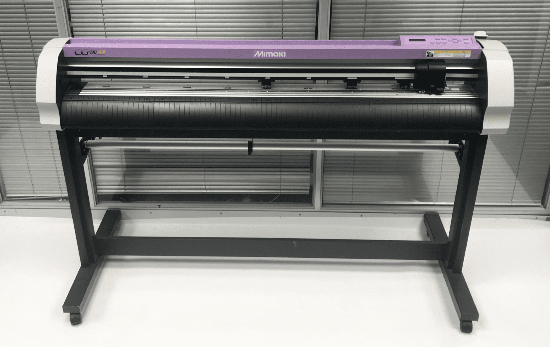 Dalset Uganda Stationary Mimaki Vinyl Cutter Cordelia Sunflower Disguised dalset-uganda-stationary-mimaki-vinyl-cutter-cordelia-sunflower-disguised