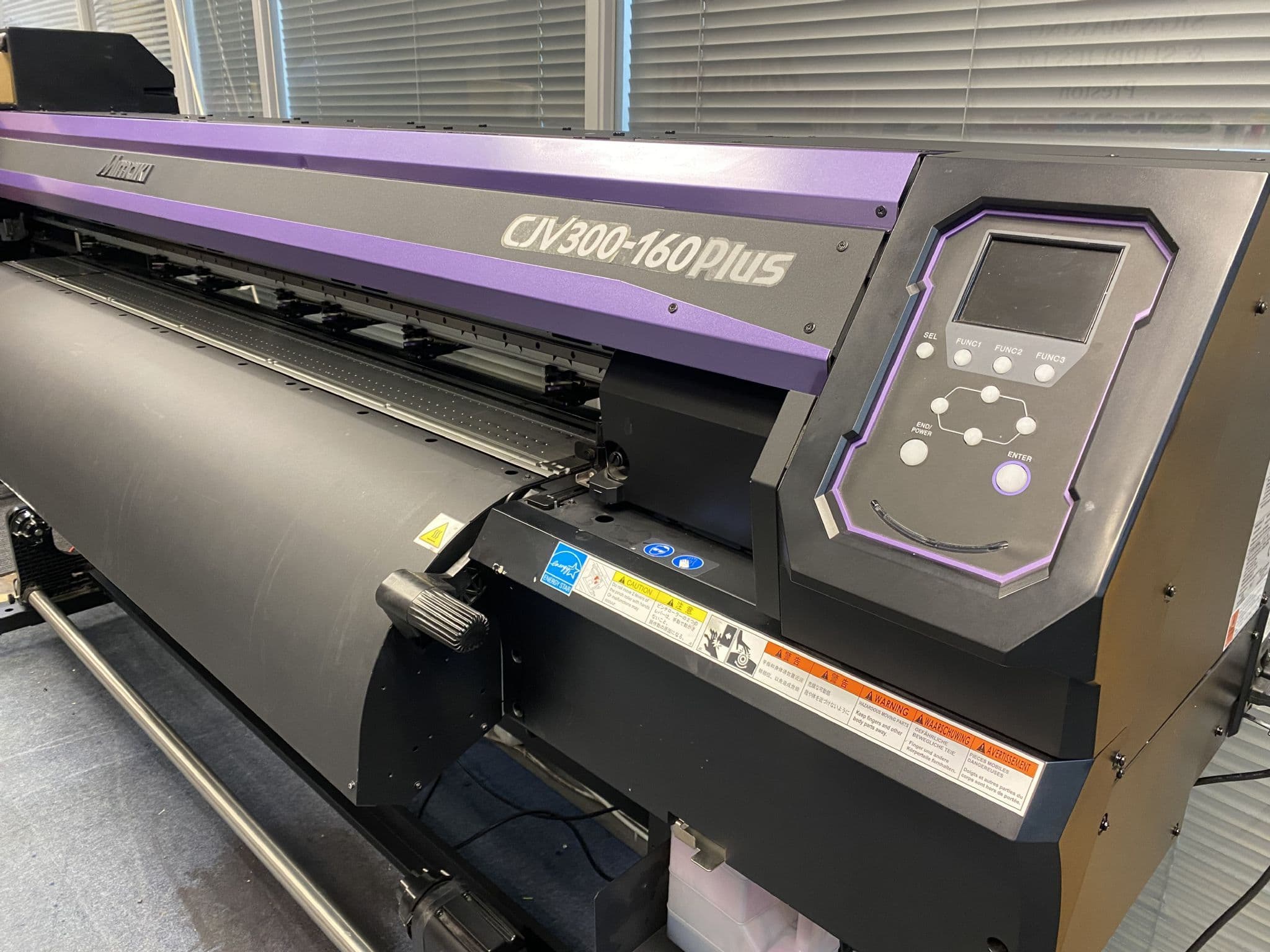 Mimaki CJV300-160 Plus Eco Solvent Print Cut Machine