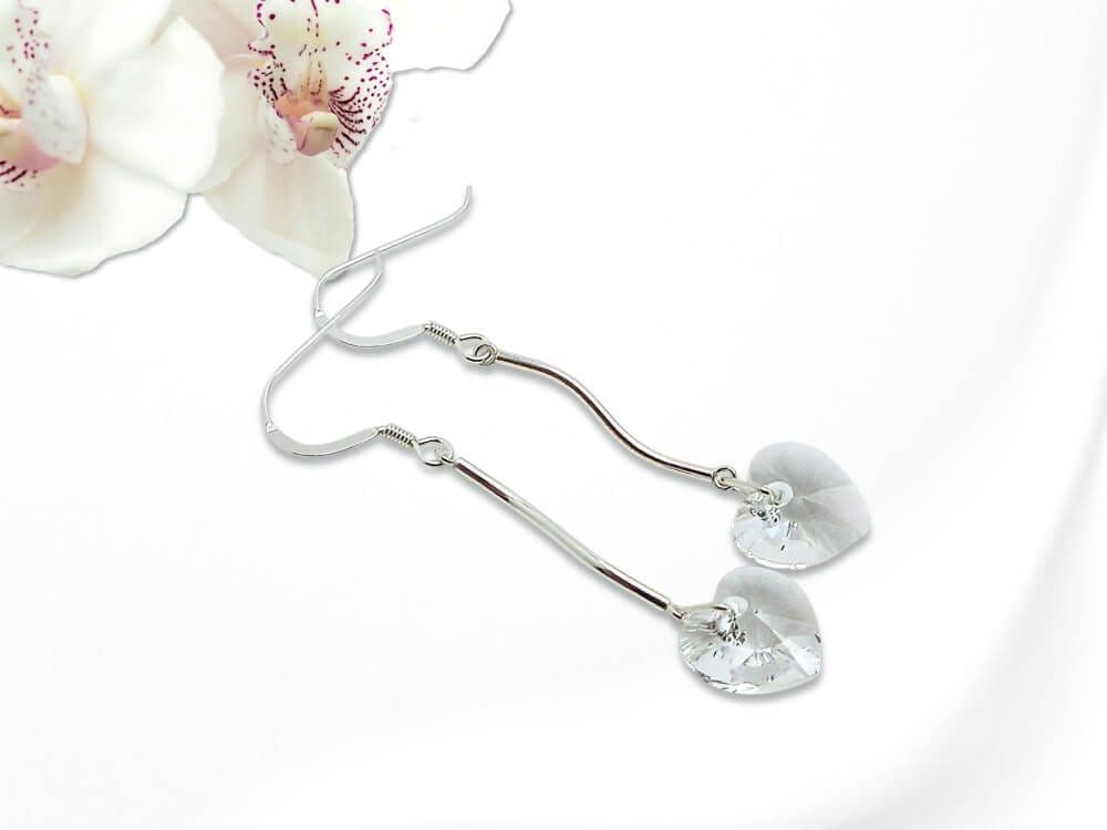 The Gift of Sparkle: Meaningful Jewellery Ideas for the Festive Season