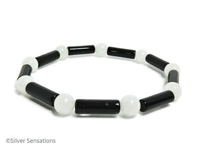 Black Onyx Tubes & Snow White Agate Beads Slim Bracelet