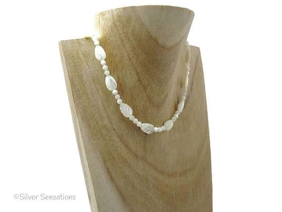 Mother of Pearl Carved Leaf Necklace | 19