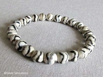 Faceted White Agate With Black Wavy Zig Zag Stripes Beaded Stretch Bracelet