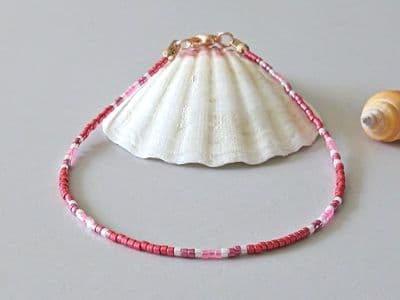 Glossy Dark Red, Pink & White Seed Bead Boho Anklet