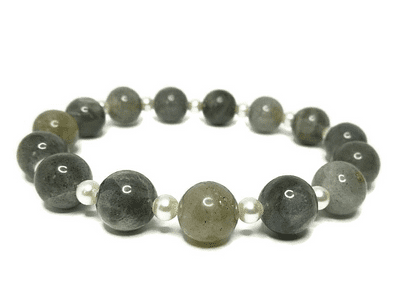 Glowing Grey Labradorite & Cream Pearl Beaded Bracelet