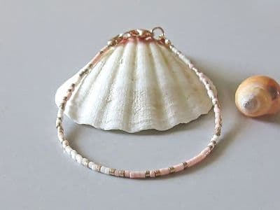 Peach, Cream & Light Gold Seed Bead Beach Bracelet