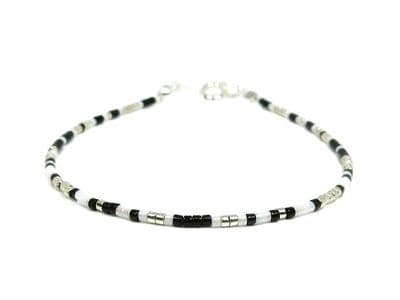 Slim Black & White Seed Bead Fashion Anklet