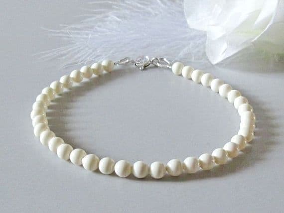 Slim Cream Pearls Bracelet  - Bridesmaids Gift | Handmade Jewellery  | Silver Sensations  |  Swarovski Pearls