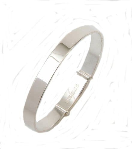 Ladies / Large Ladies Plain Polished Sterling Silver Bangle