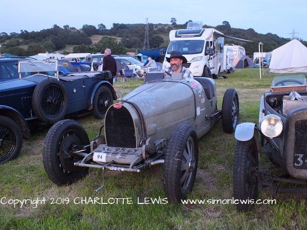 SITTING IN A BUGATTI – YOUR FEET’S TOO BIG!