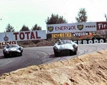 Aston Martin DBR1s Salvadori and Baillie 1960 Le Mans