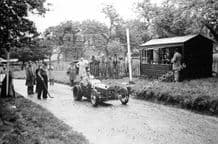 Becke Powerplus. Peter Vaughan . Prescott Hillclimb  July 1939