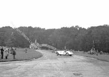 BMW 328 B Bira spins RAC Tourist Trophy Donington 1938
