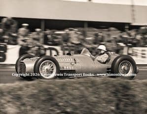 BRM V16 Mk1  Stirling Moss . Dundrod 1952