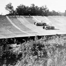 Bugatti (C Brackenbury) & Darraq (I Connell) at Brooklands