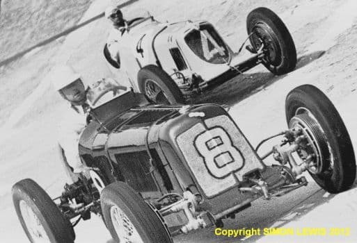 ERA R4D & MASERATI 8CM Mays leads Bira 1937 International Trophy Brooklands