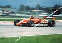 FERRARI 126C2 Gilles Villeneuve. Photo. At speed Brazil GP 1982