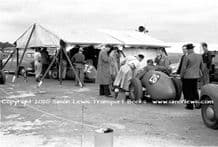 Ferrari 375 "Thinwall Special" and Maserati A6GCM at Scrutineering 1952 British GP