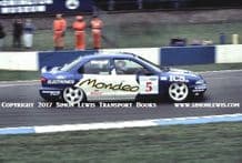 Ford Mondeo Nigel Mansell at speed Donington Park BTCC 1993 (b)